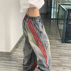 蓝色
