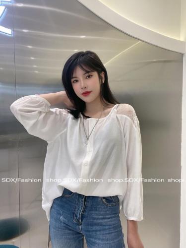 【现货】秋季新款拼蕾丝肩小衫,女装其它,色调轩