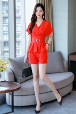 2023年夏季时尚气质纯色修身显瘦上衣短裤两件套，女装套装/套裙，卡杰菲