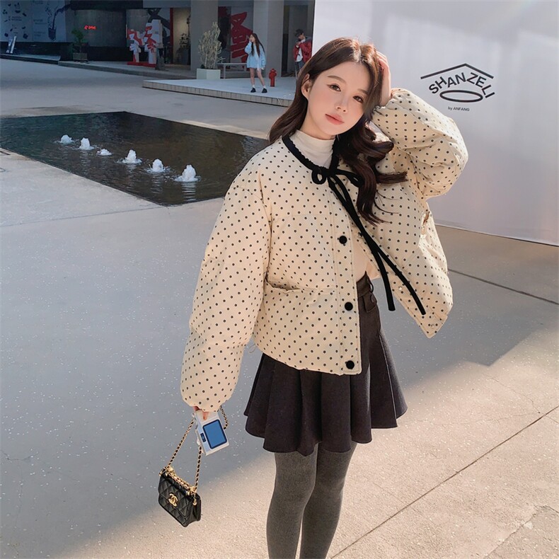 新款主推小碎花50绒羽绒服2675-P245-K368,女装短外套,2C129