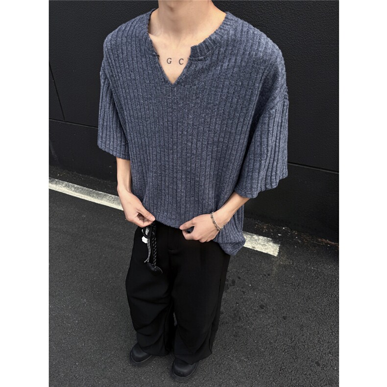 V领磨毛坑条肌理感夏季短袖男士设计感T恤宽松大码亨利领上衣P30图片