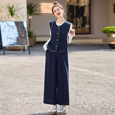 牛仔套装女2025开春新款高级感超火小香风休闲减龄马甲阔腿裤穿搭，女装套装/套裙，艾瑞儿