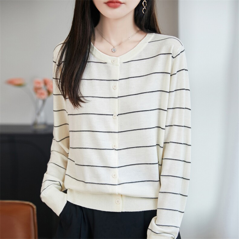 2025年秋季新款条纹针织圆领开衫外套时尚休闲通勤百搭，女装针织衫/毛衣，九嘉羊绒