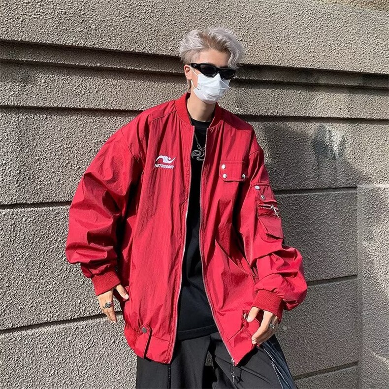 美式复古红色飞行员夹克男宽松潮牌工装情侣棒球服外套春秋季图片