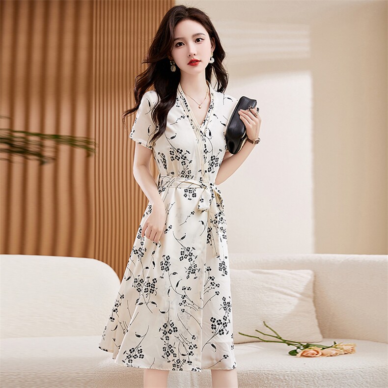 雪纺碎花连衣裙女夏季2023新款高级感小个子时尚气质显瘦垂感裙子,女装连衣裙,牡丹诺
