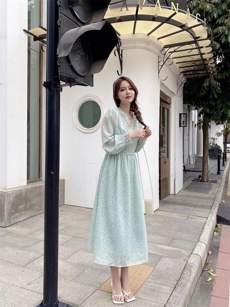 春装连衣裙，女装连衣裙，艾丽贝儿