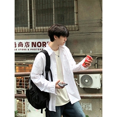 白色