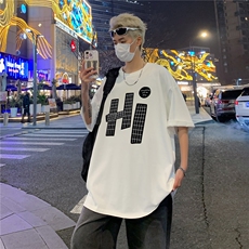 白色