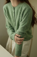 2025时尚简约百搭拉毛包扣开衫，女装针织衫/毛衣，美轩羊绒