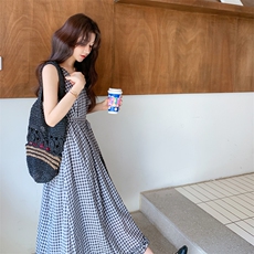 小众设计2025夏季新款减龄黑白格子木耳边少女背心连衣裙女长裙，女装连衣裙，2C158