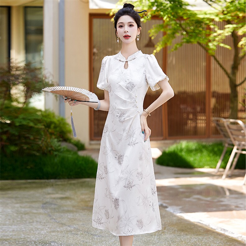 2024年夏季新中式改良旗袍连衣裙新款高级感收腰气质,女装连衣裙,盈茜