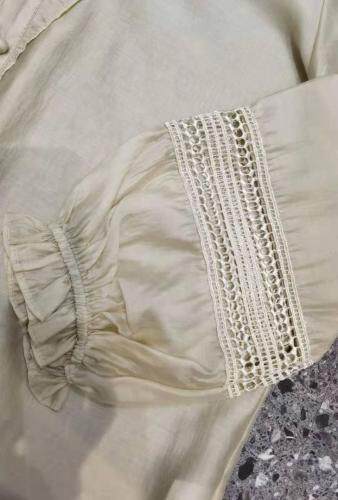 2021年秋季新品超仙洋气欧货长袖V领拼蕾丝长袖衬衫，女装衬衫，L·H·X