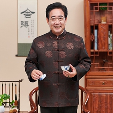 咖啡色