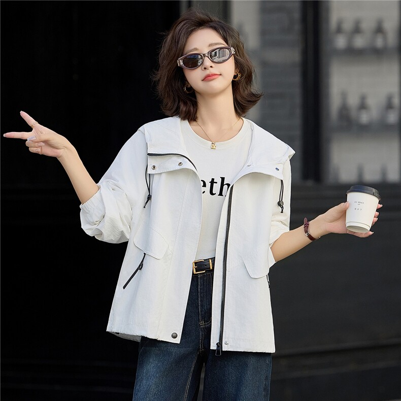 时尚减龄少女粉色短款外套女2025秋新款宽松百搭连帽休闲夹克上衣,女装短外套,依万里