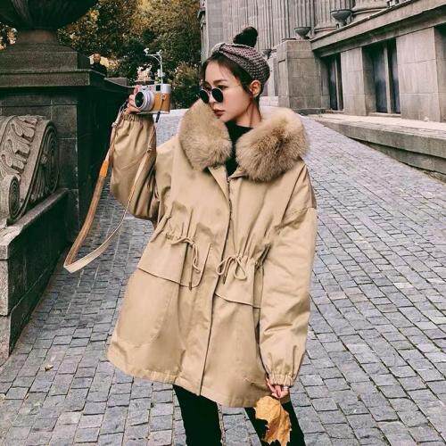 ZCL512韩牌真狐狸毛领内胆仿獭兔毛时尚派克服，女装，L·H·X