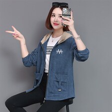 小香风灯芯绒外套女2024年秋季新款宽松50妈妈30岁40减龄短款风衣，女装短外套，姿萝菲