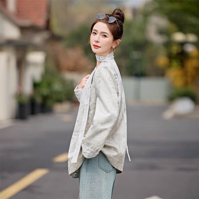 8587011欧货高端法式V领蕾丝拼接西装外套女2025春季飘带气质上衣,女装短外套,米雪儿