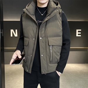 短款连帽马健男 休闲日系面包服保暖外套马甲背心M8082-P130图片