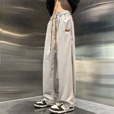 灰色