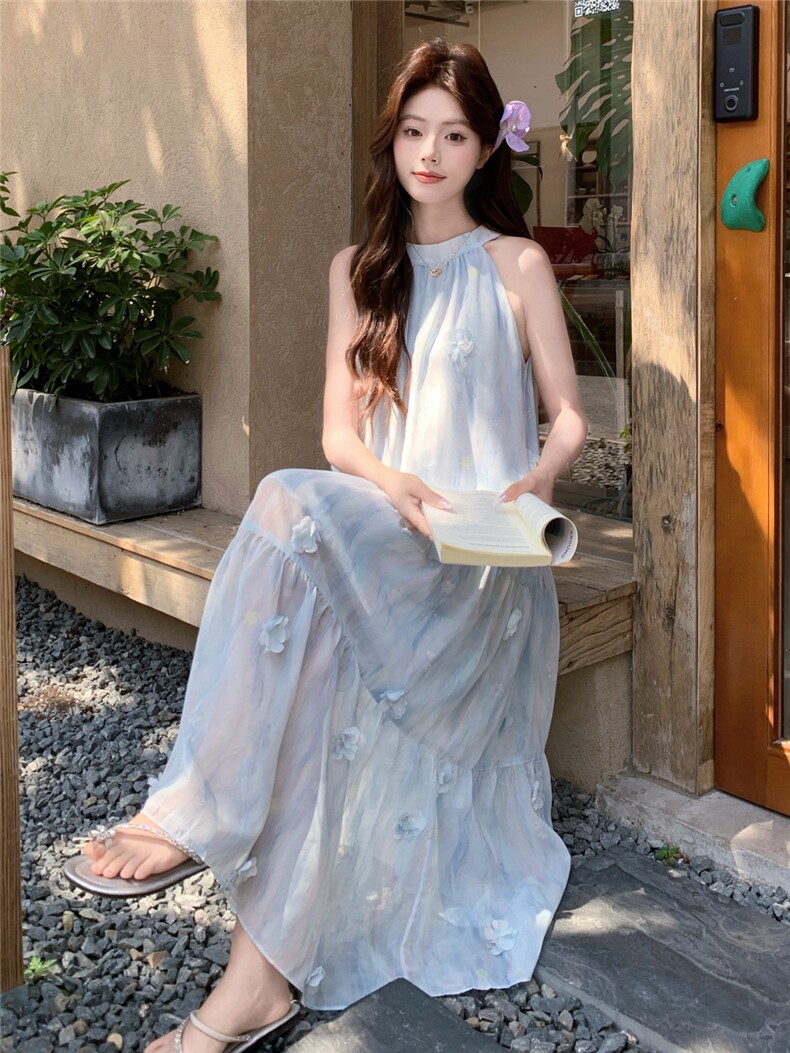 现货新款现货主推法式度假风挂脖连衣裙22161-P145-K219,女装连衣裙,网红馆