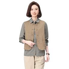 设计感小马甲女2025春秋新款休闲宽松坎肩背心无袖短外套小众马夹，女装马甲，小林双子