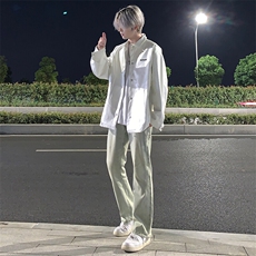 黄泥色