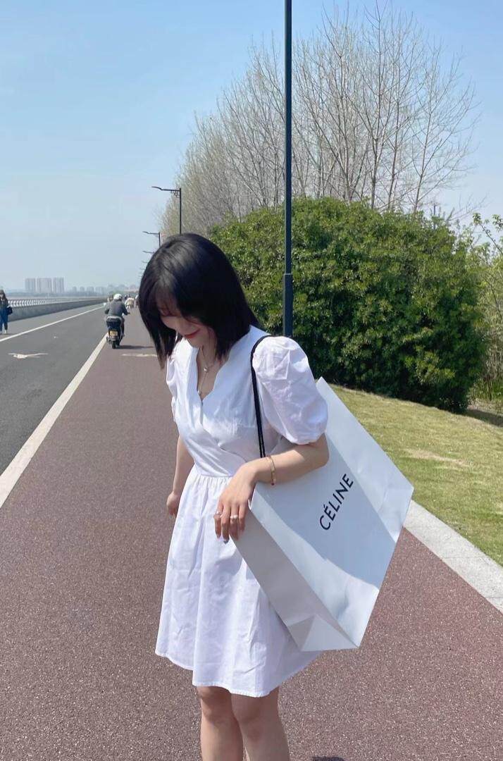 现货新款连衣裙，女装连衣裙，MI MI(1F)