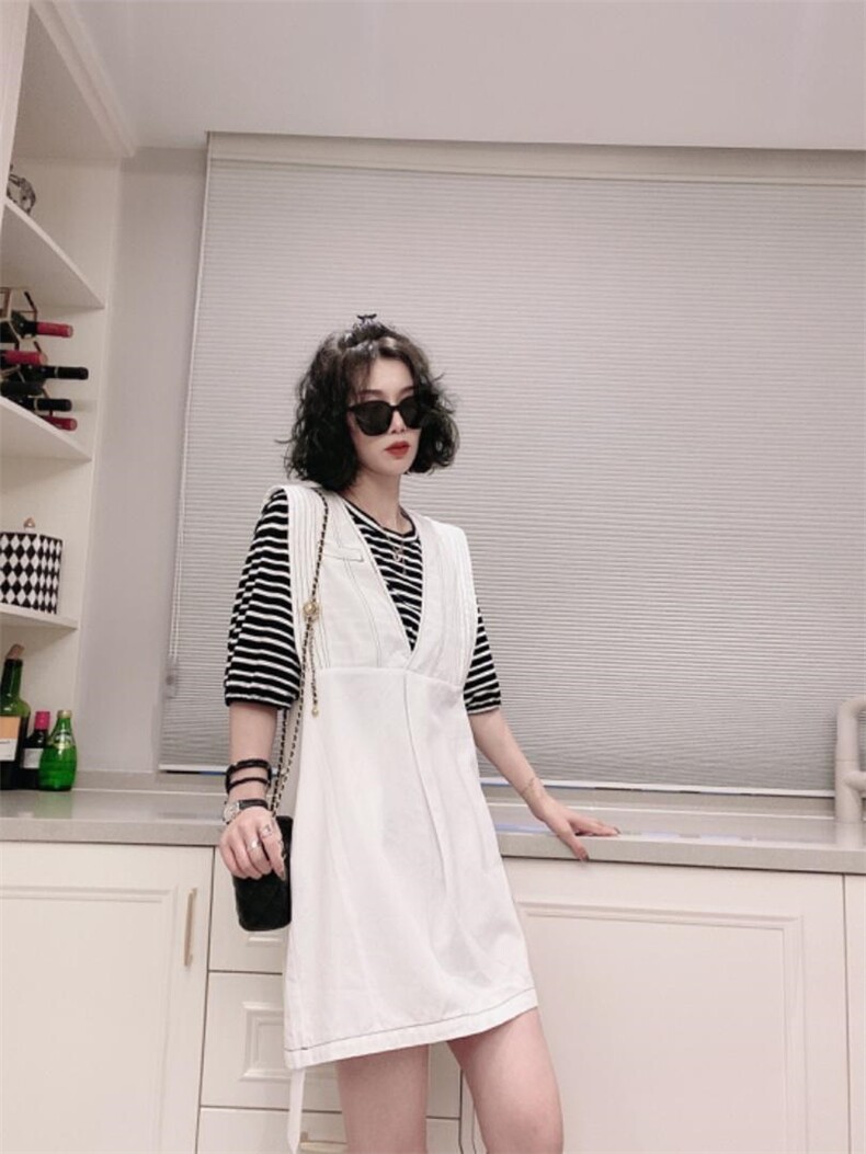 假二件套连衣裙ＭL，女装连衣裙，可纳奇