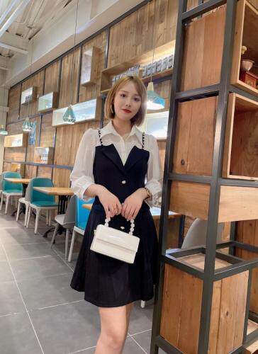 连衣裙，女装连衣裙，风姿秀衣