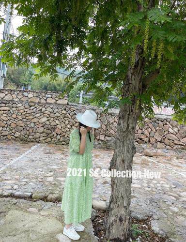 夏款碎花连衣裙，女装连衣裙，G