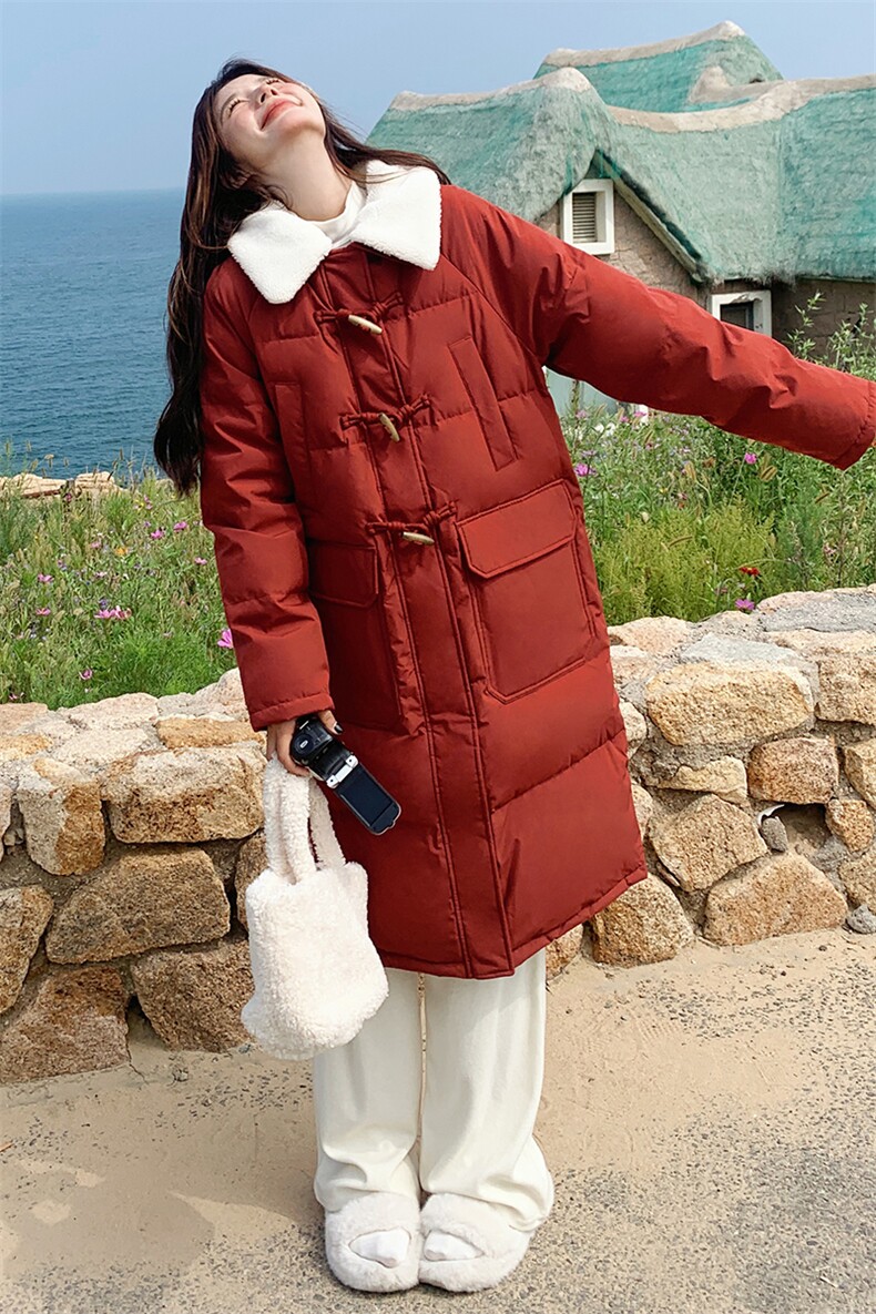 新年红色羊羔毛翻领羽绒棉服女冬季2024新款学院风牛角扣棉衣棉袄,女装棉衣/棉服,C位