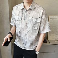 白色
