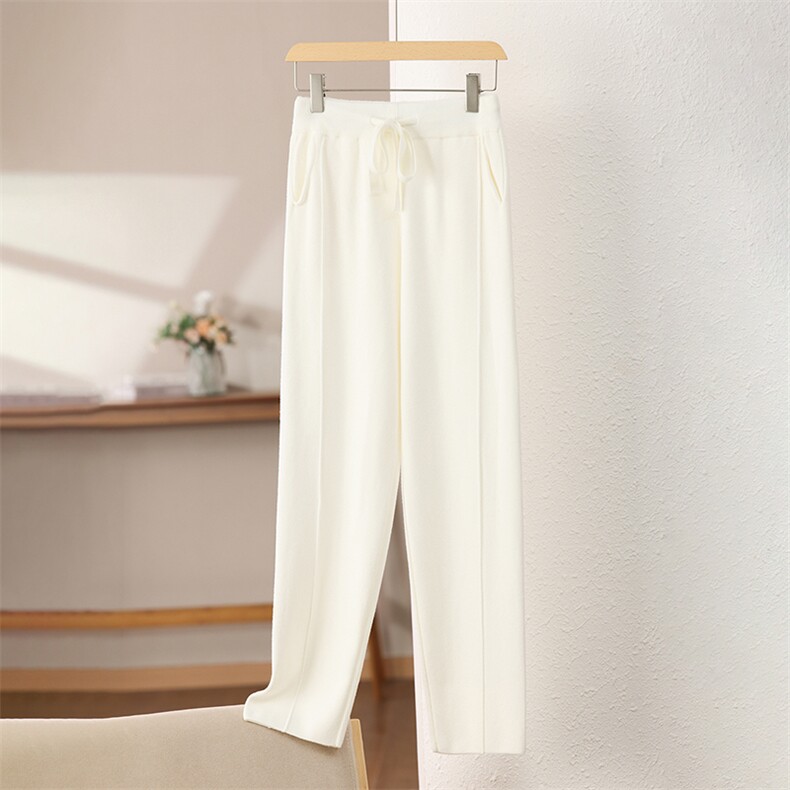 2025年秋季长裤带兜中缝小脚裤时尚百搭通勤简约休闲，女装休闲裤，松航羊绒