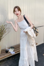 白色蕾丝拼接连衣裙套装女2025夏季新款气质钩花罩衫吊带裙两件套，女装套装/套裙，2C176