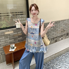 蓝色