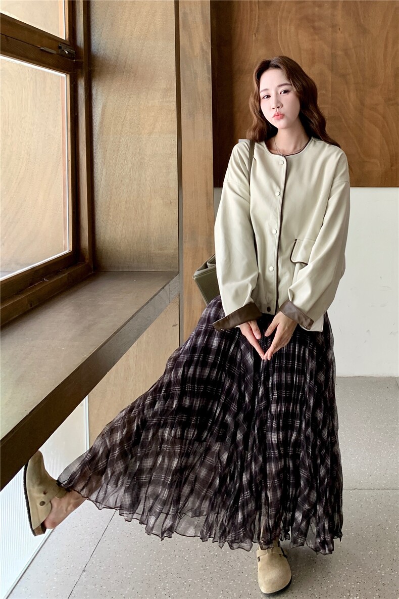 2025年秋季皮衣新款圆领RF2C290-6870#-P175-K265,女装皮衣,蝶眷
