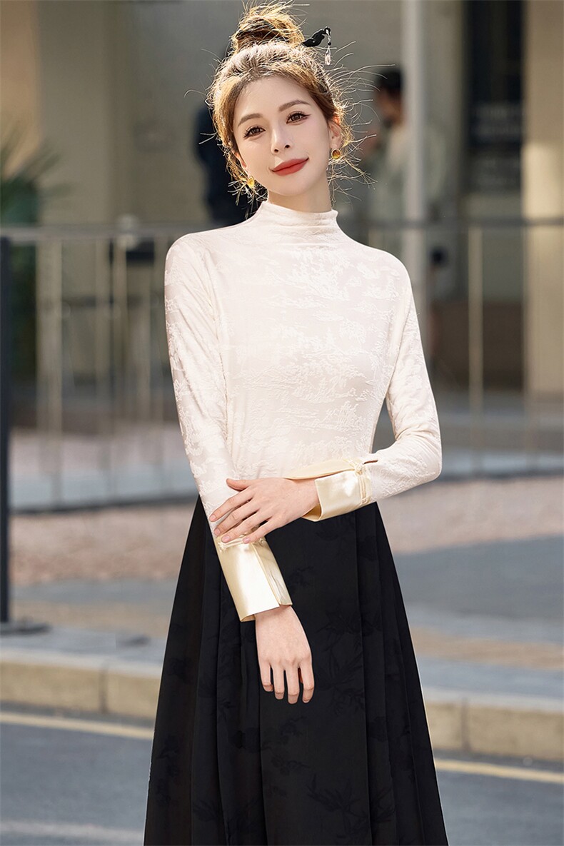 2025年春秋季新款复古新中式上衣女打底衫显瘦设计感高领内搭T恤,女装蕾丝衫/雪纺衫,芷墨服饰