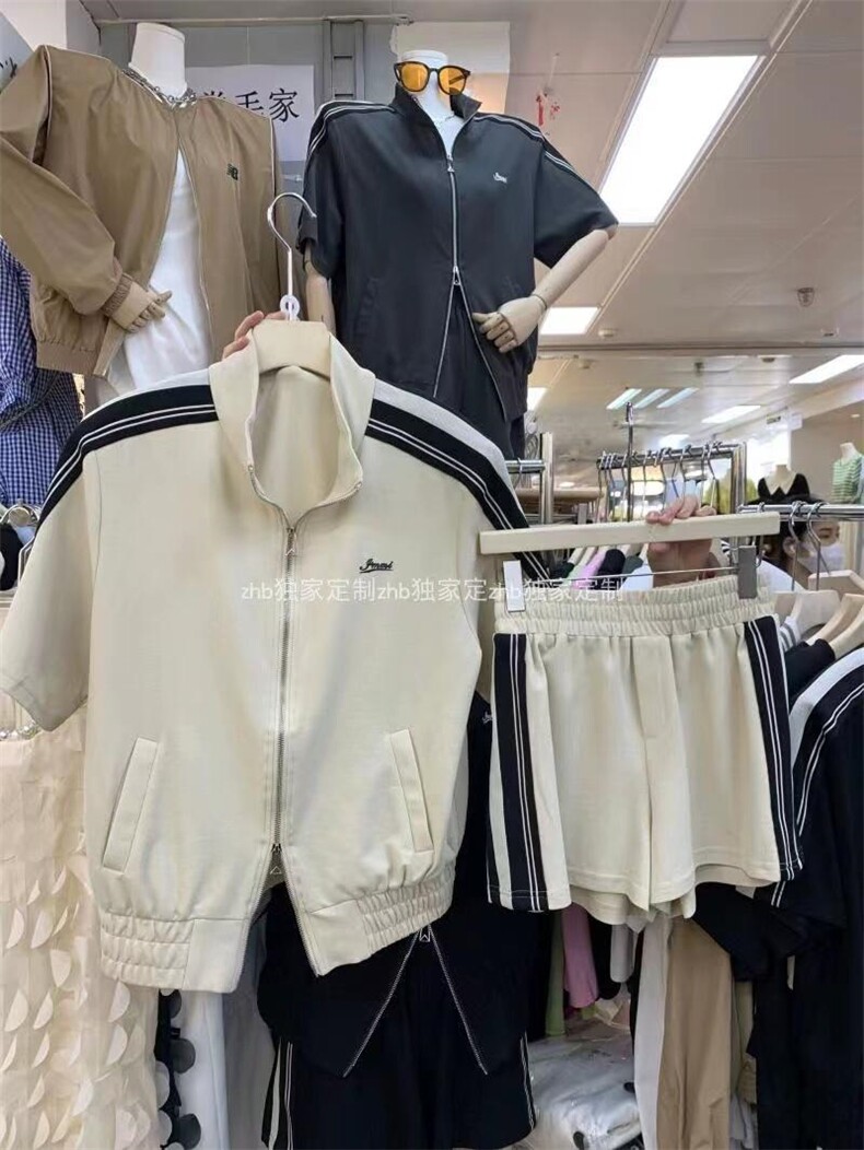 谷斯(1F) GS1F144977