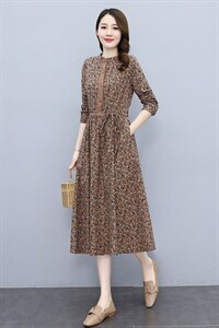 高档全棉碎花连衣裙女2026春新款收腰显瘦蕾丝拼接减龄长袖裙子，女装连衣裙，倪叶myz
