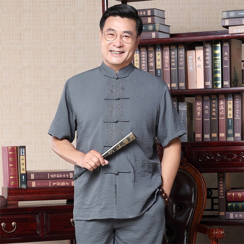 夏季新款男士中老年唐装夏季运动套装风刺绣短袖两件套，男装中老年男装，钱塘723