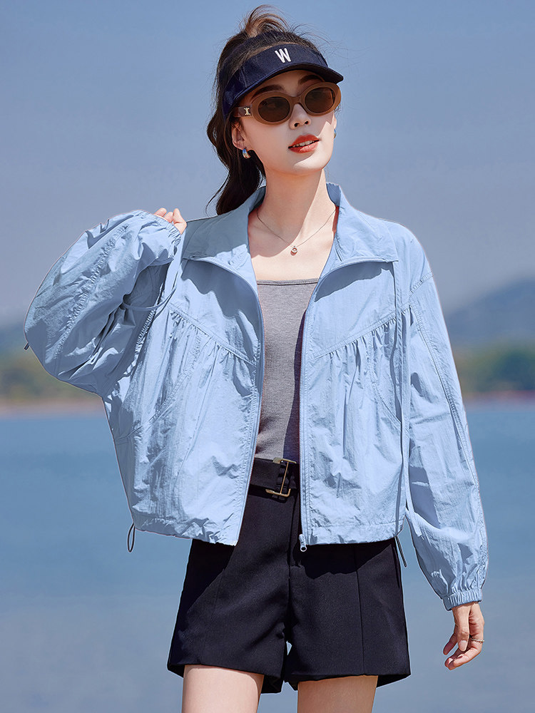 红色宽松防晒衣女2025新款夏季韩版潮流透气减龄小个子休闲短外套,女装防晒衣,靓衣阁