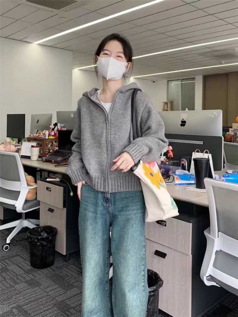 2025年秋季新款百搭女士V领针针织连帽开衫图片