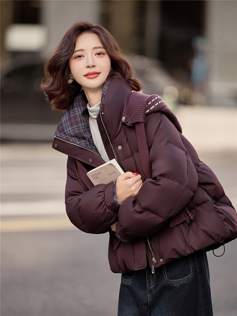 现货2025冬季新款针织可脱卸毛线帽格子拼接减龄休闲羽绒服女,女装羽绒服,深水步
