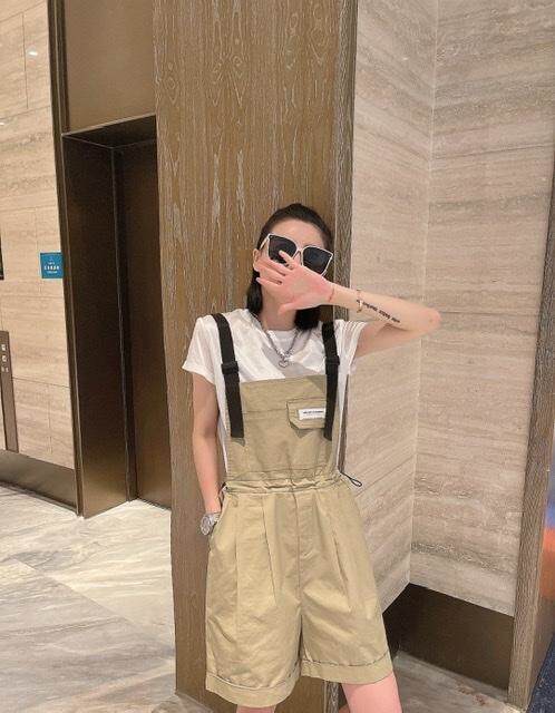 新款两件套短裤，女装，轩轩·魅丽依族