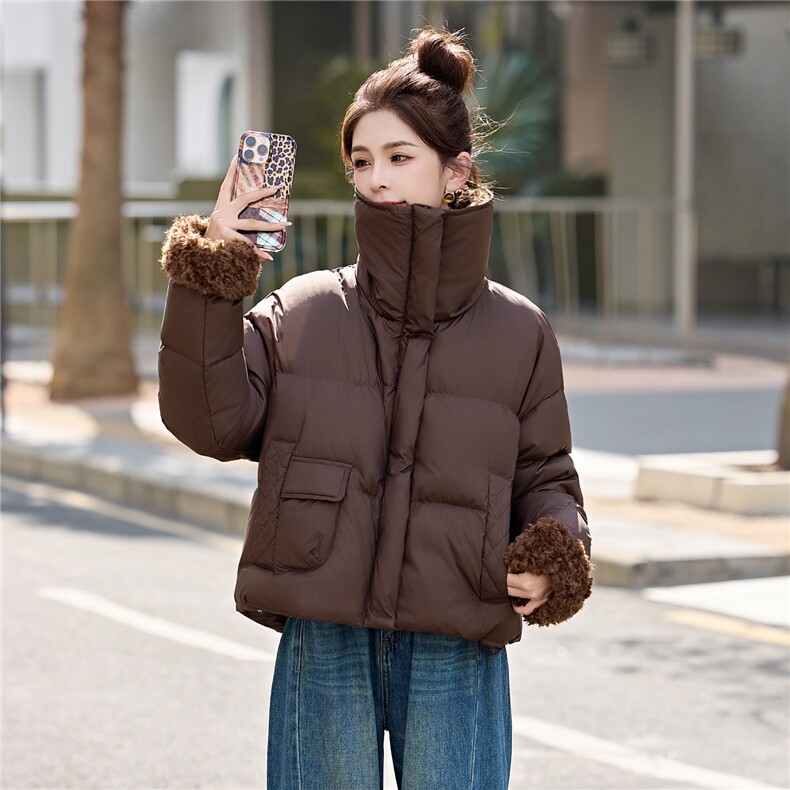 羽绒服女款2025年新款时尚洋气短款白鸭绒气质大翻领冬季保暖外套,女装羽绒服,意芙
