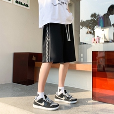 2024夏季潮流中性男女情侣侧边棋盘格撞色休闲卫裤短裤K3236-P28，男装休闲裤，电商A009A（原A058A）