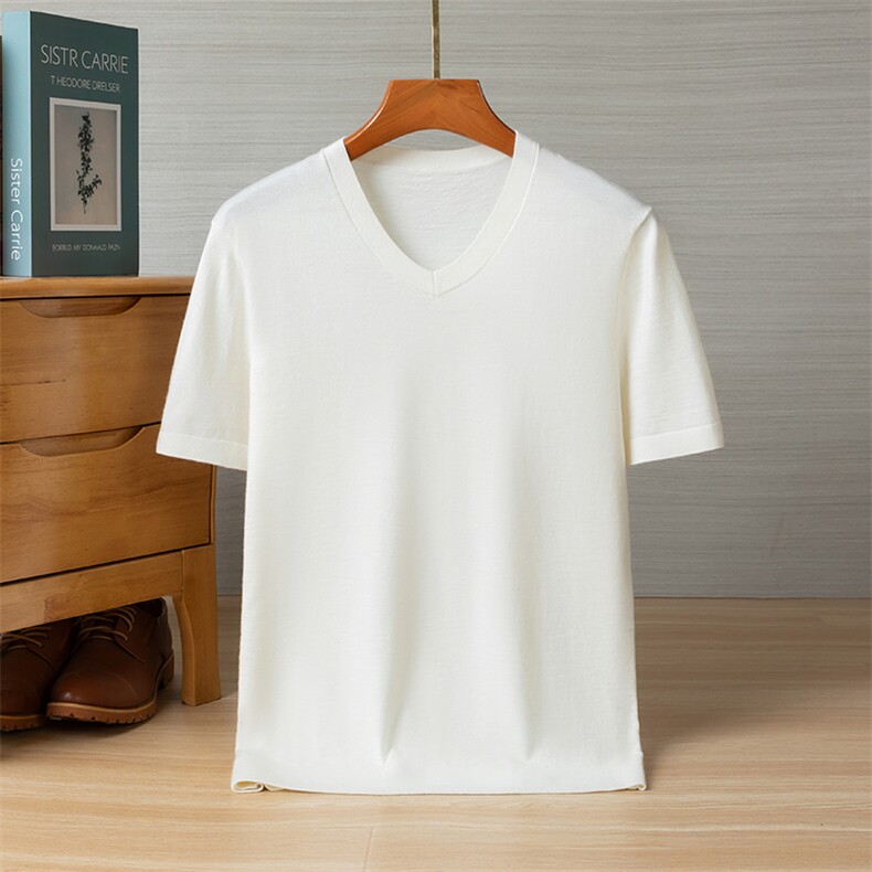2025年夏季新款男士V领短袖宽松型，男装T恤，美创羊绒