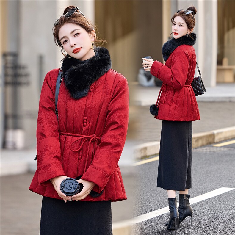 2025年冬季休闲风狐狸毛羽绒外套,女装羽绒服,依如秀(原杭风阁)