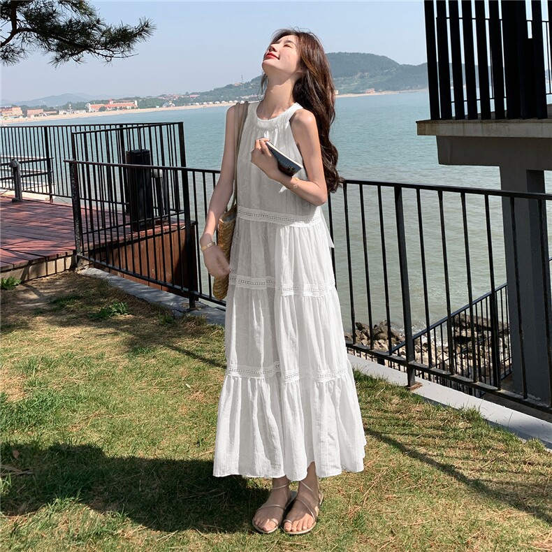 浅蓝色超仙别致浪漫无袖挂脖长裙2025夏季新款森系显瘦绝美连衣裙,女装连衣裙,琦鑫阁（原依鑫阁）