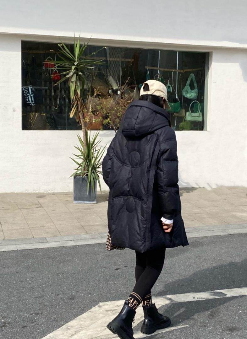 冬款羽绒服，女装羽绒服，诠释自我